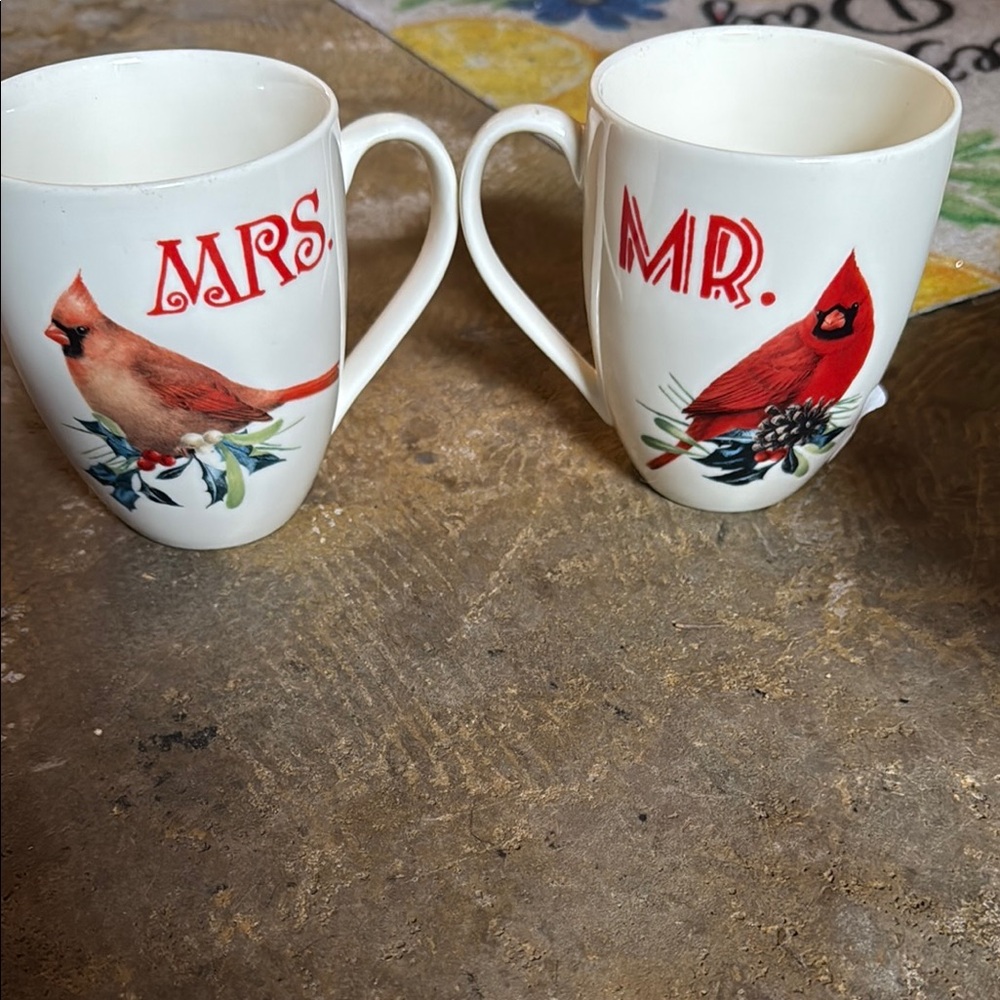 Mr. and Mrs. Cardinal Mugs
